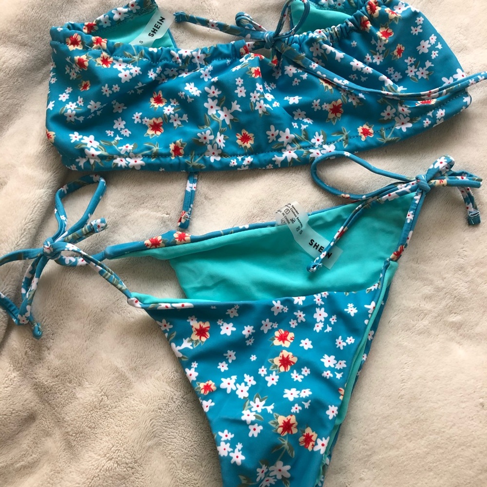 Floral bikini